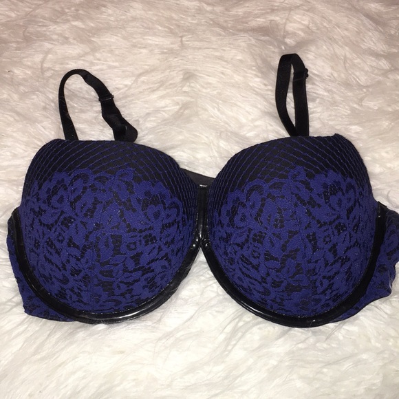 Victoria's Secret push-up bra - Picture 1 of 1